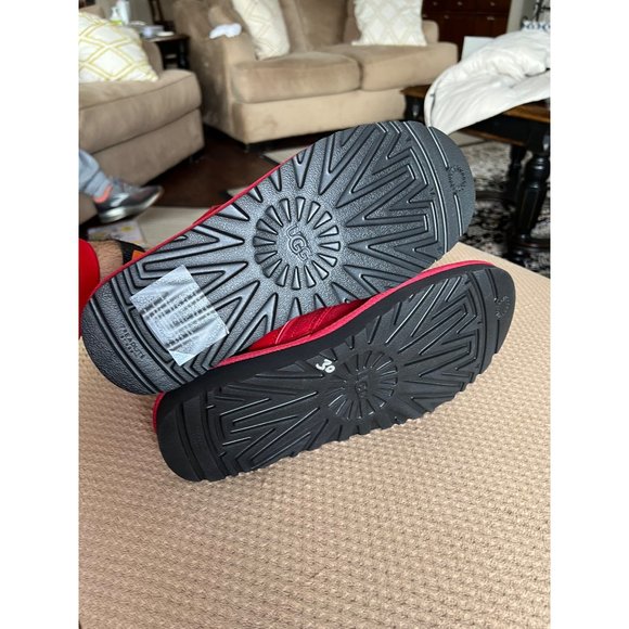 Ugg Men's Nemuel Snapback Boot - Size 11 - NWOT - Picture 7 of 8